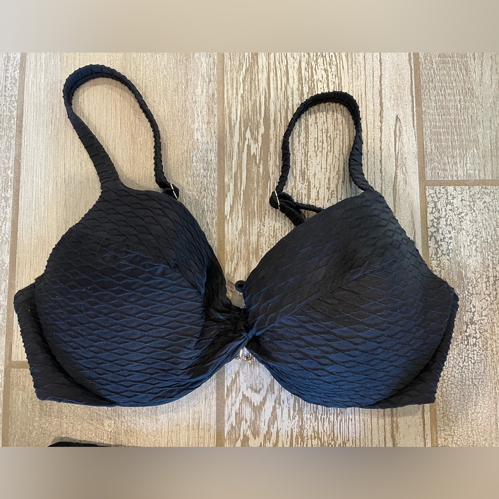 NEW Victoria’s Secret Mix & Match Push-Up Bikini Top
